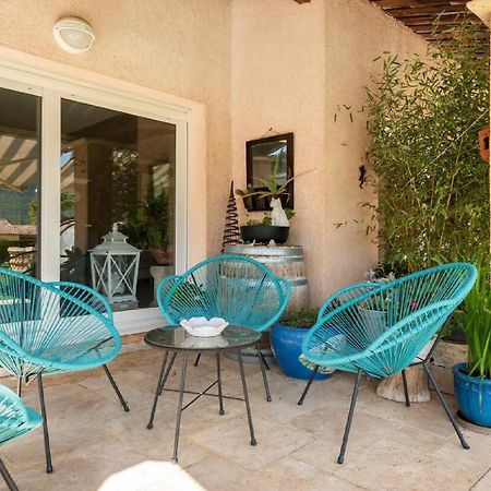 Chambre et table d'hôtes Villa Pomponette Nans-les-Pins Exterior foto